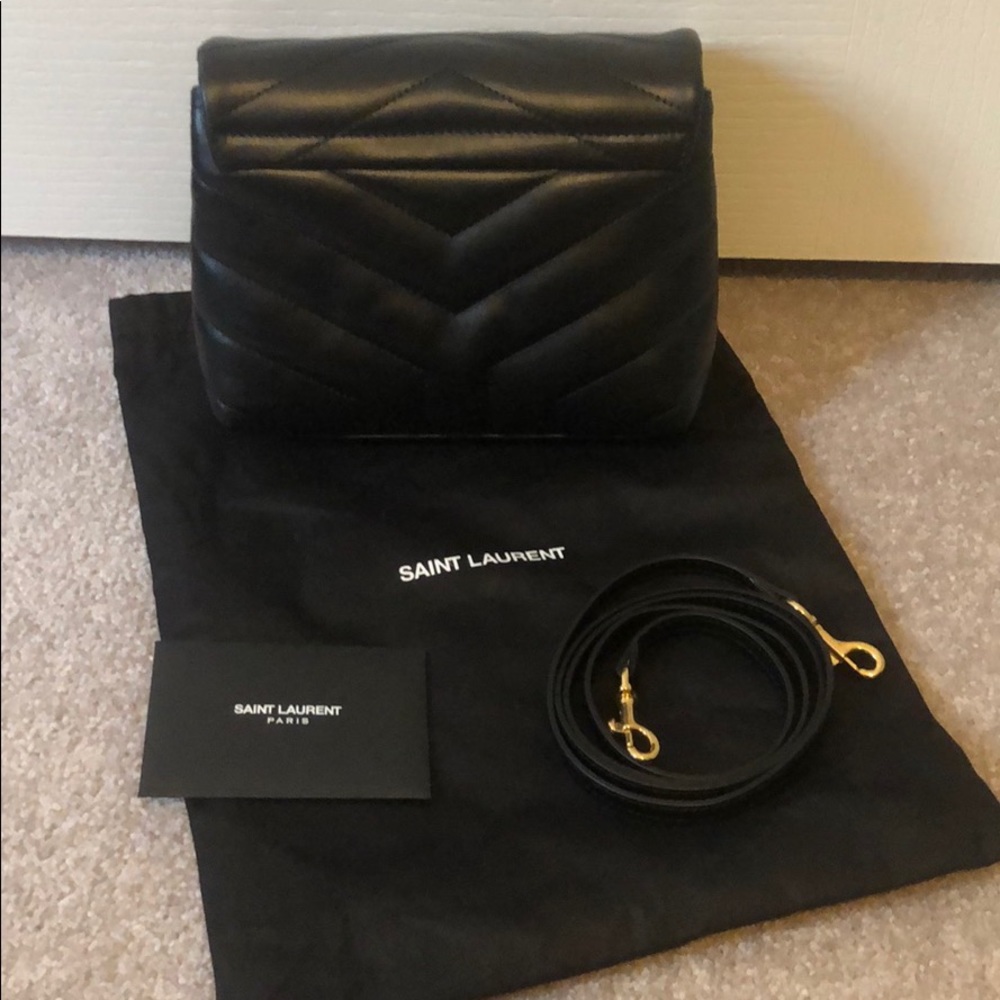 Authentic YSL Toy Lou Lou - Picture 5 of 9
